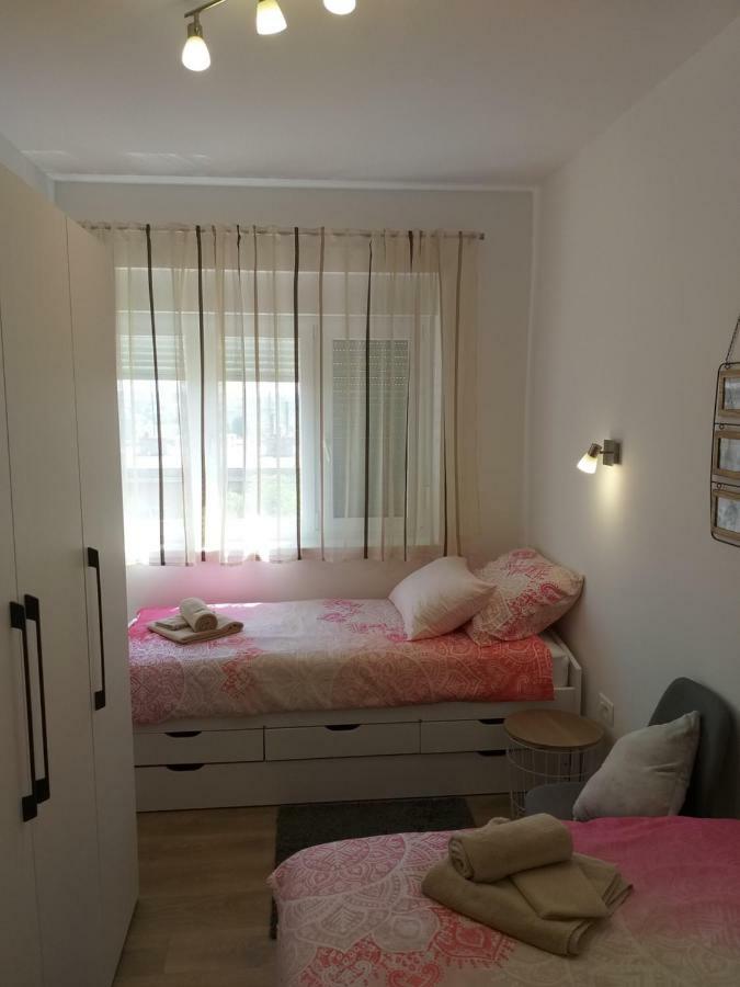 Apartman Luka พูลา ภายนอก รูปภาพ